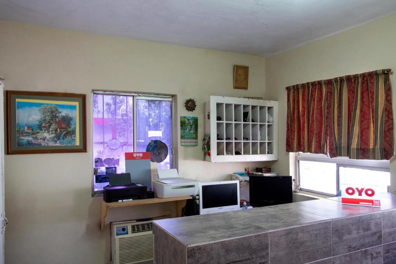 Oyo Casa De Huespedes San Jose Hotel Guaymas Eksteriør billede
